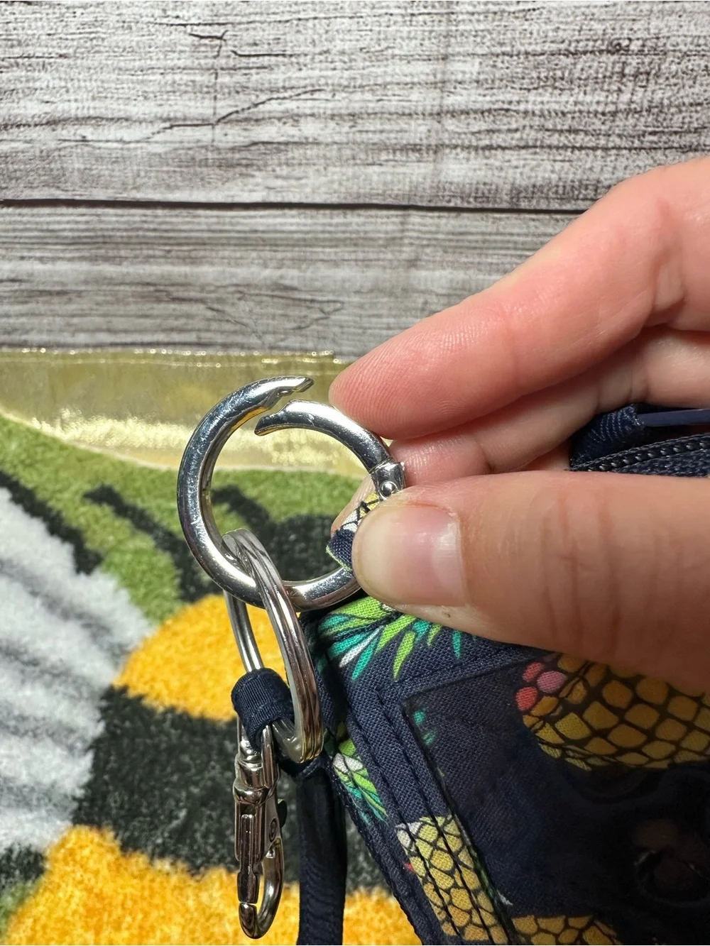 Vera Bradley Navy Quilted Pineapple Zip Key Pouch